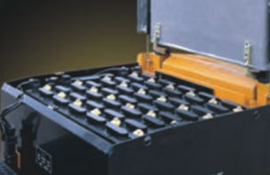 2.方便維護(hù)的蓄電池-杭州叉車電動(dòng)叉車 2.方便維護(hù)的蓄電池-杭州叉車電動(dòng)叉車